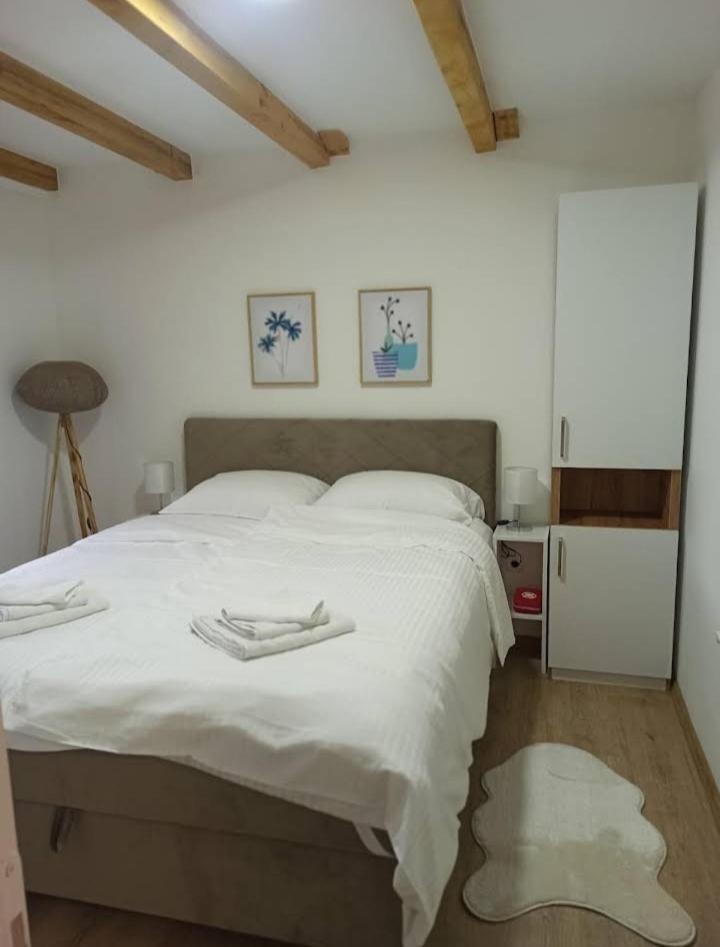 Sweet Home Visoko Free Parking, Ac Exterior foto
